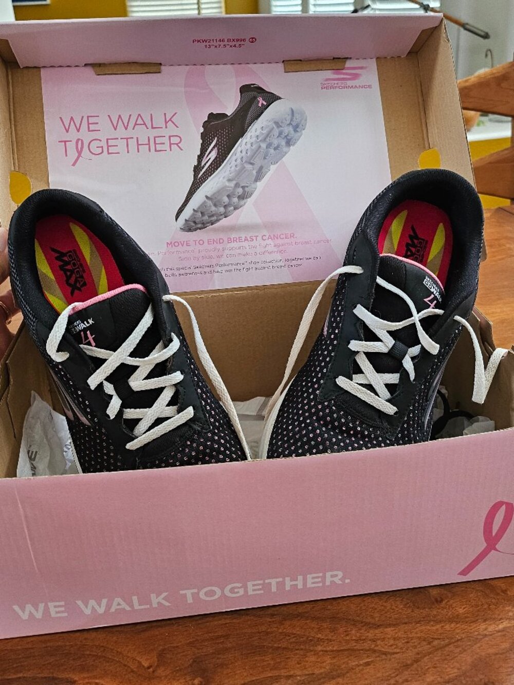 Sketchers women's 'breast cancer' sneakers
